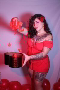 raven_noctis_のBe My Dirty Valentine 😈の 3枚の写真