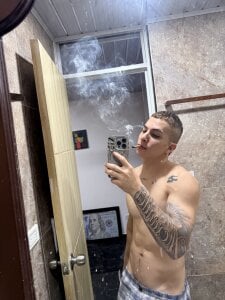 AsmodeoCoxchill in home Bild 8