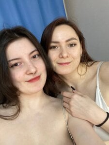 LaneDoellのsexy lesbiansの 6枚の写真