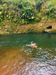 Zara_Wolf_ relax Pic 2