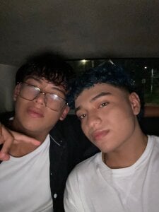 LiamANDJordan: we are horny ( 3 фото)