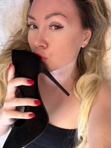 Zdjęcia ElyaMilf Public:  8