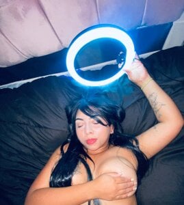 Emmilly_Brown's XXX Nude Photo 2