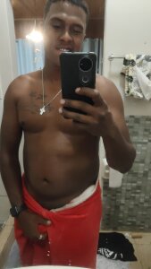 Public de KyleJeff  2 photos