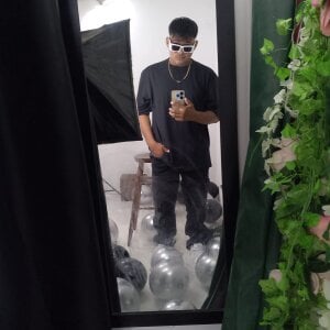 jacobxhott od jacobxhott  5 snímek