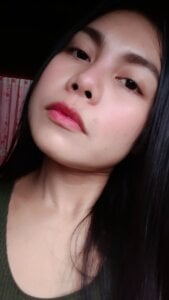 YourpinayAvah Me myself and I Gambar