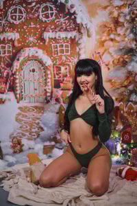 Magical Kisses, Naughty Secrets❄️☃️ de Merry__Star  7 Imagens