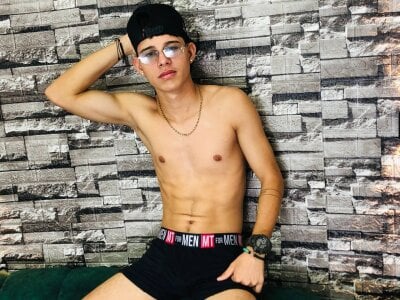 TylerxHuge UNDERWEAR Pic 4