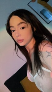 Join Oueess Live Sex Chat - Profiles, Reviews, & Porn