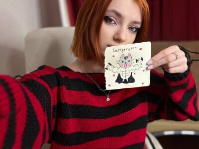 mavis_li 🦊Creative portrait of my gentlemen who send over 1000 tokens per day🦊 Pic 6
