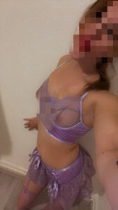 Public de kelyaah  7 photos