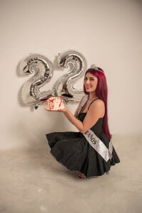 LiaGames Happy birthday Lia Pic 4