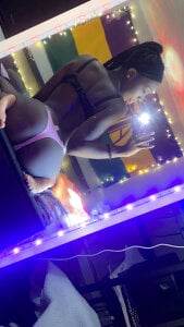 HennessyBaby21: Public ( 8 фото)