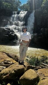 Scarleth_Fox_ “It’s not a pose, it’s an attitude.” Pic 2