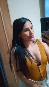 scarlettvelmont Public Pic 2