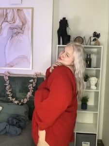 Lina_Hottie kullanıcısının LADY IN RED albümü -  4 fotoğraf