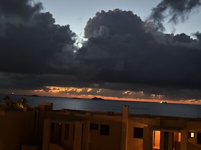 Naomi_2619 Public Pic 2