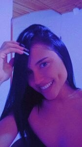 isla_grey_ Public Pic 2