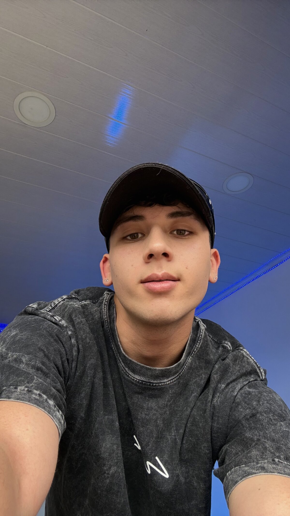 oliver_kyy Poză populară 6049