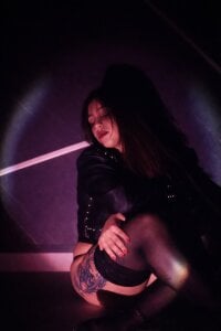 JulianaCarter Your sinister girl 🌒 Pic 3