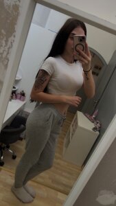 NinaEngels Public Pic 5