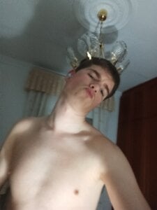 Alejandro27003 Public Gambar