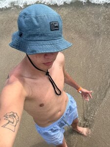 Jasson___ momeries of the beach Pic