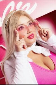 Evelyn__Vega1 Public Immagine  8