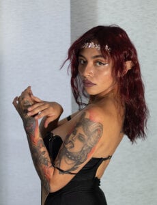 melanie_roux__ Hope to see you in 2026 Pic 6