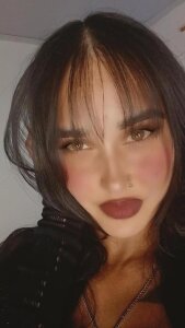 Goddess_Jenn_ Public Pic 3