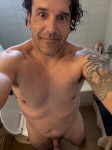 PEGATIVET Photos of me my life and my dog Pic 6