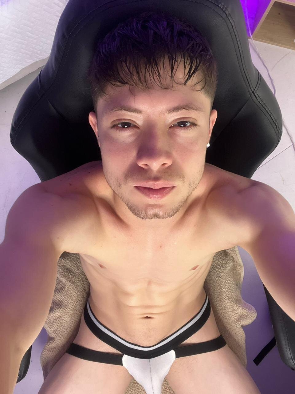 marcuscollins1_ Trending Plaatje 6670