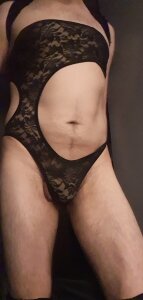 Chezz_055 Public Pic 3