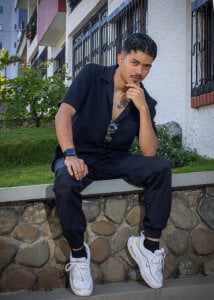 Public de NicolaiKarav  2 photos