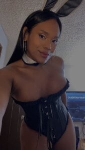 Ashleyroberst halloween 2025 Pic 3