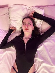 Vodka_Ramfi Do u like good girls?💕 Pic 6