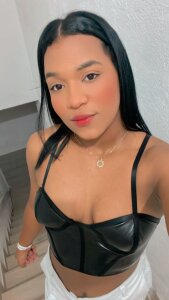 paola_reyess