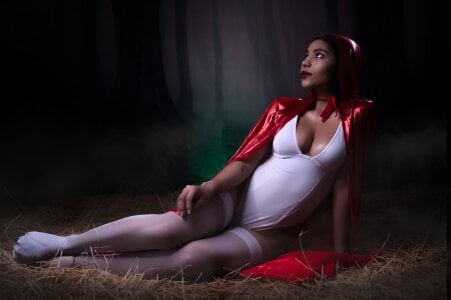 lauramartin1 Happy Halloween🔥😍🫣 Pic 4