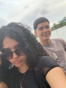 Thetoxicouple Here we share our trip to the beach, in Cartagena 🌈⛱ Foto 2