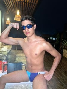 ken_blakerr Jacuzzi time Pic 2