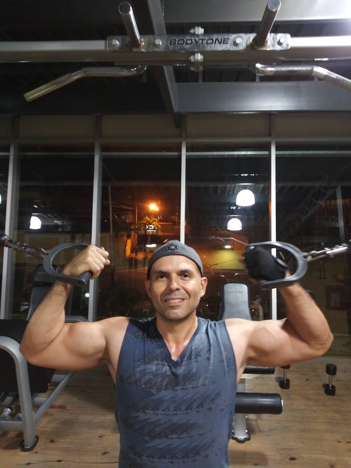 Трендове зображення  3894 Neil_and_isaac