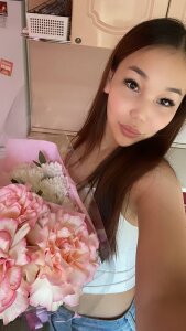 HertaMangis Public Pic 8