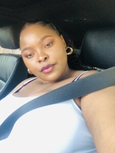 BustyyMiaxx Public Pic 8