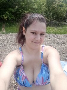 GlitterAuburn Public Pic 2