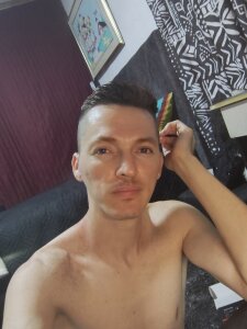 Sexy_blonde_Twink friends Pic 5