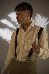 Andy_Belier23のHello, let's have funの 2枚の写真