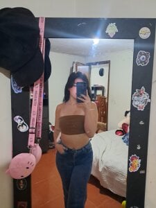 Zafira_ A VERY PHOTOGRAPHIC GIRL 😏 Pic 3