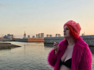 SarahFromTARDIS ussr pink style Pic