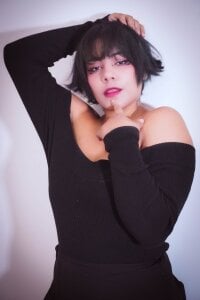 Charlotte_Lia love me in black 🖤💠 Pic 3