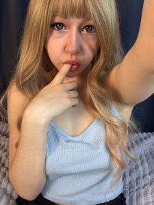 hello od CherryVessel  snímek